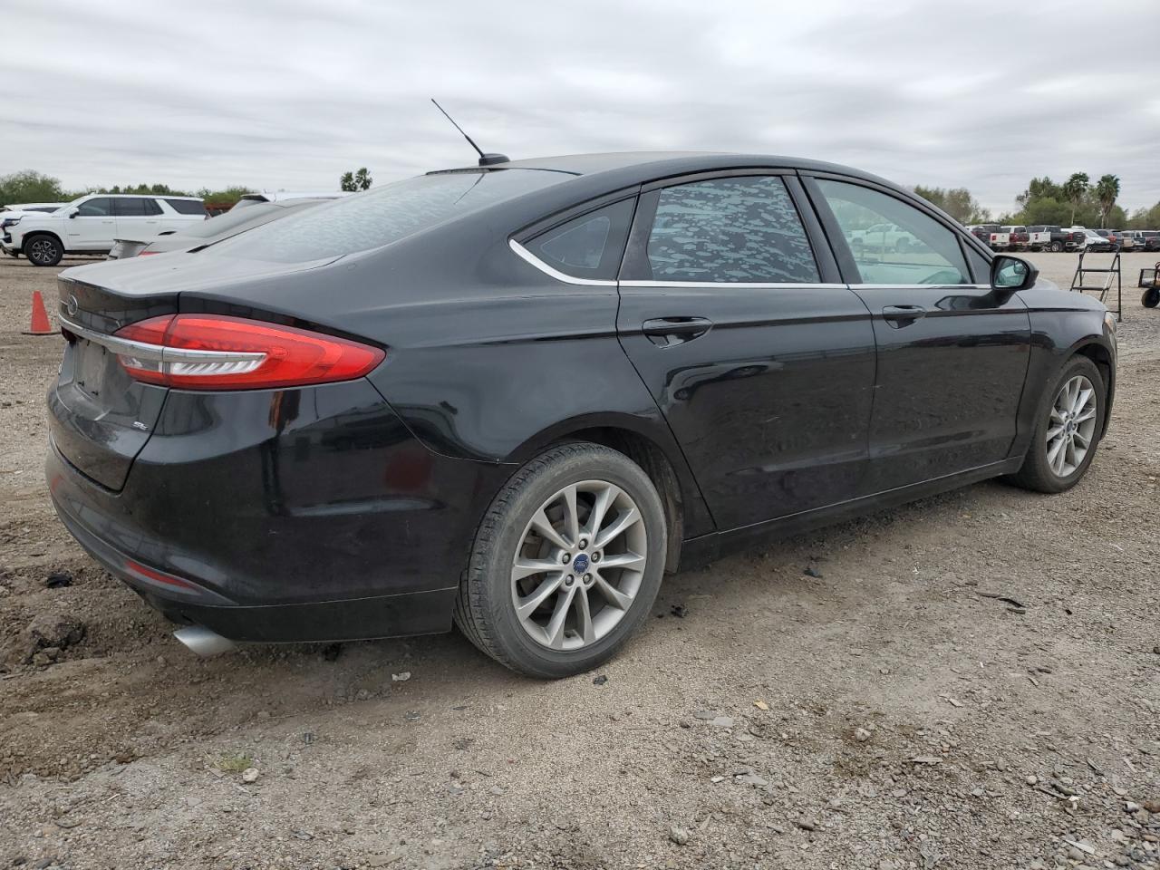 2017 FORD FUSION SE - Фото 3