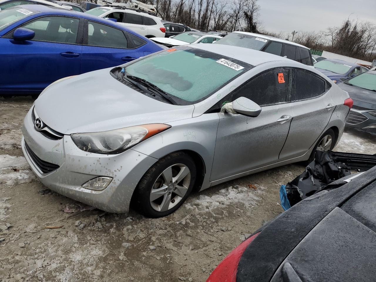 2013 HYUNDAI ELANTRA GL