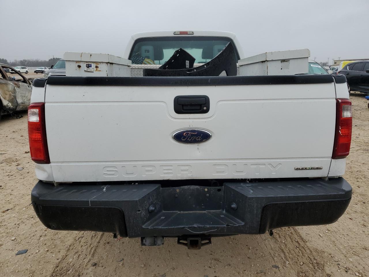 2015 FORD F250 SUPER - Фото 6