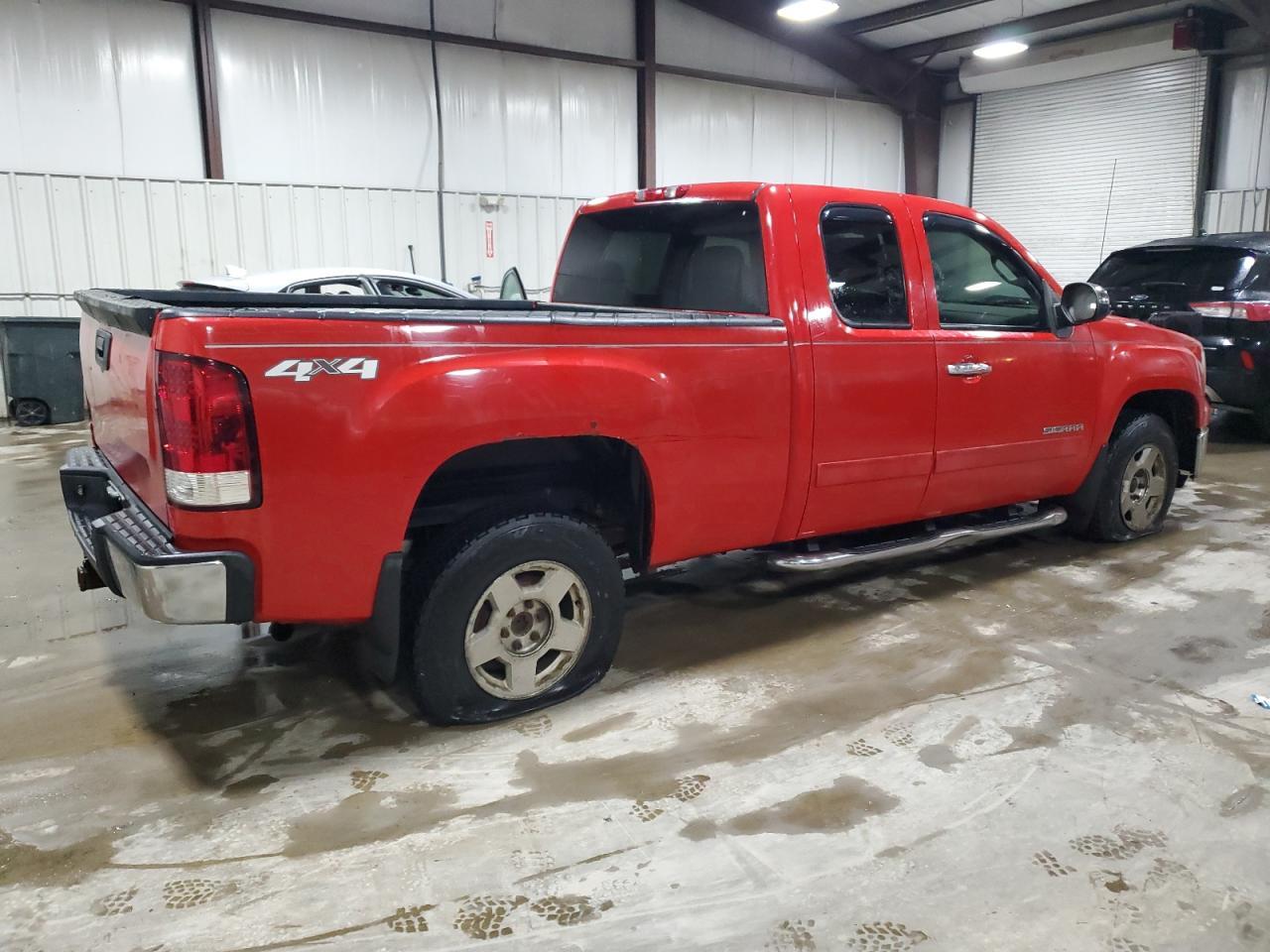 2011 GMC SIERRA K15 - Image 3
