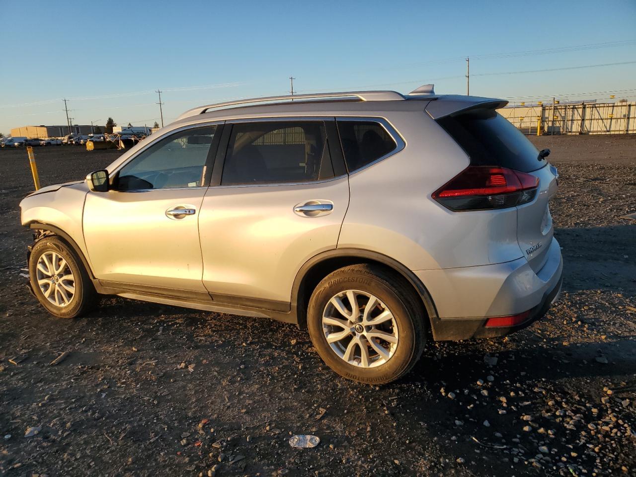 2018 NISSAN ROGUE S - Image 2