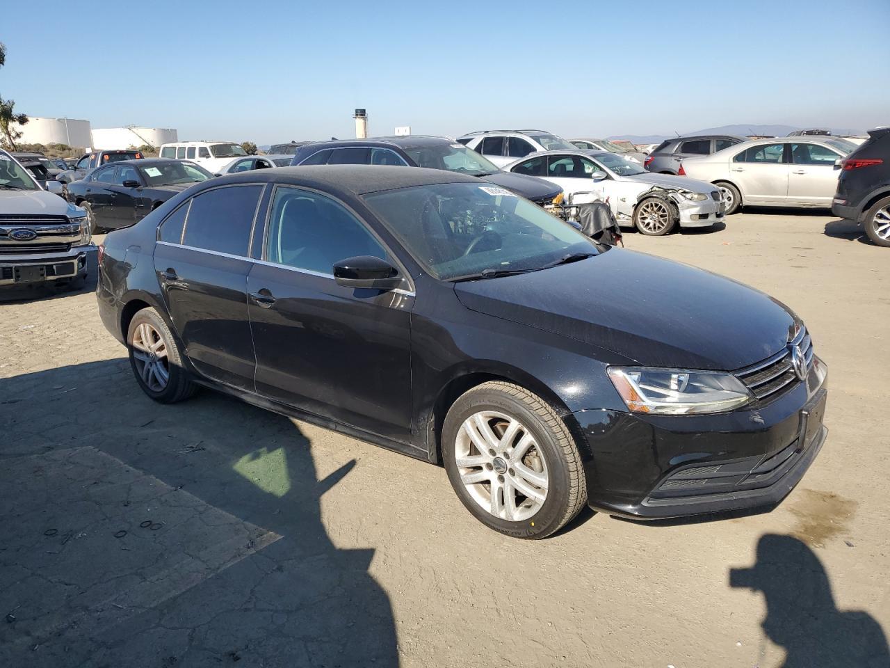2017 VOLKSWAGEN JETTA S - Image 4