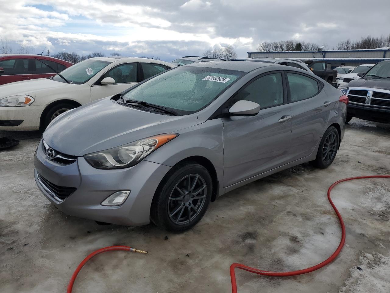 2013 HYUNDAI ELANTRA GL