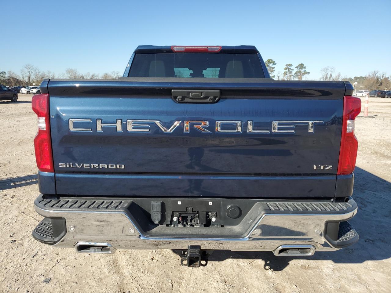 2023 CHEVROLET SILVERADO - Image 6