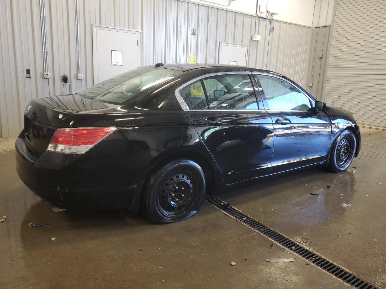 2010 HONDA ACCORD EXL - Image 3