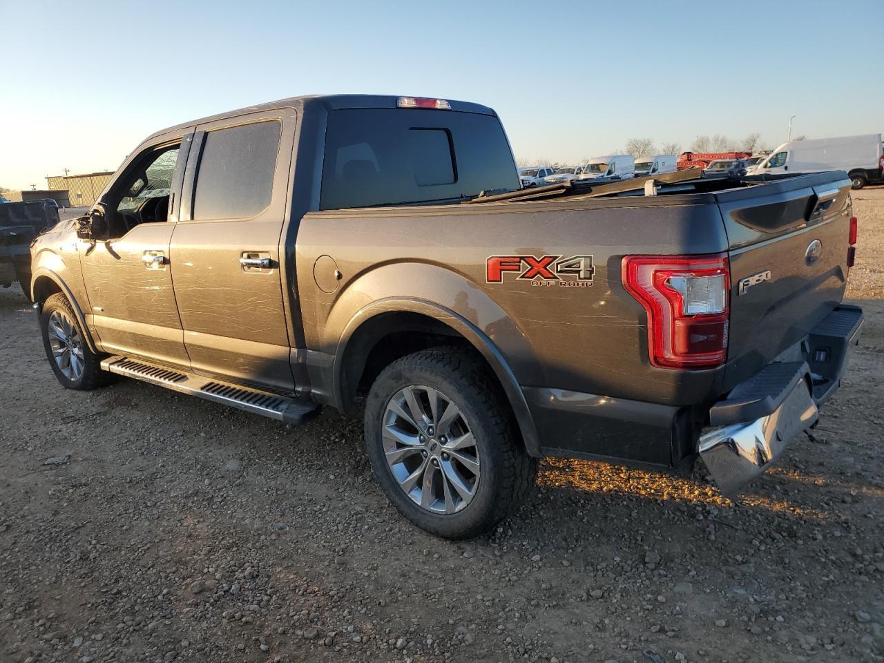 2017 FORD F150 SUPER - Фото 2