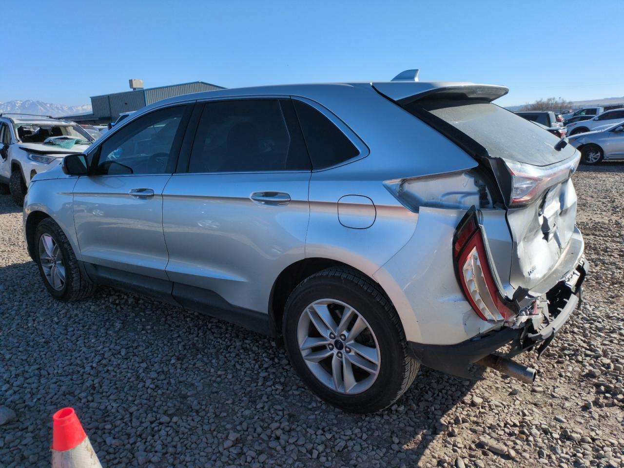 2017 FORD EDGE SEL - Image 2
