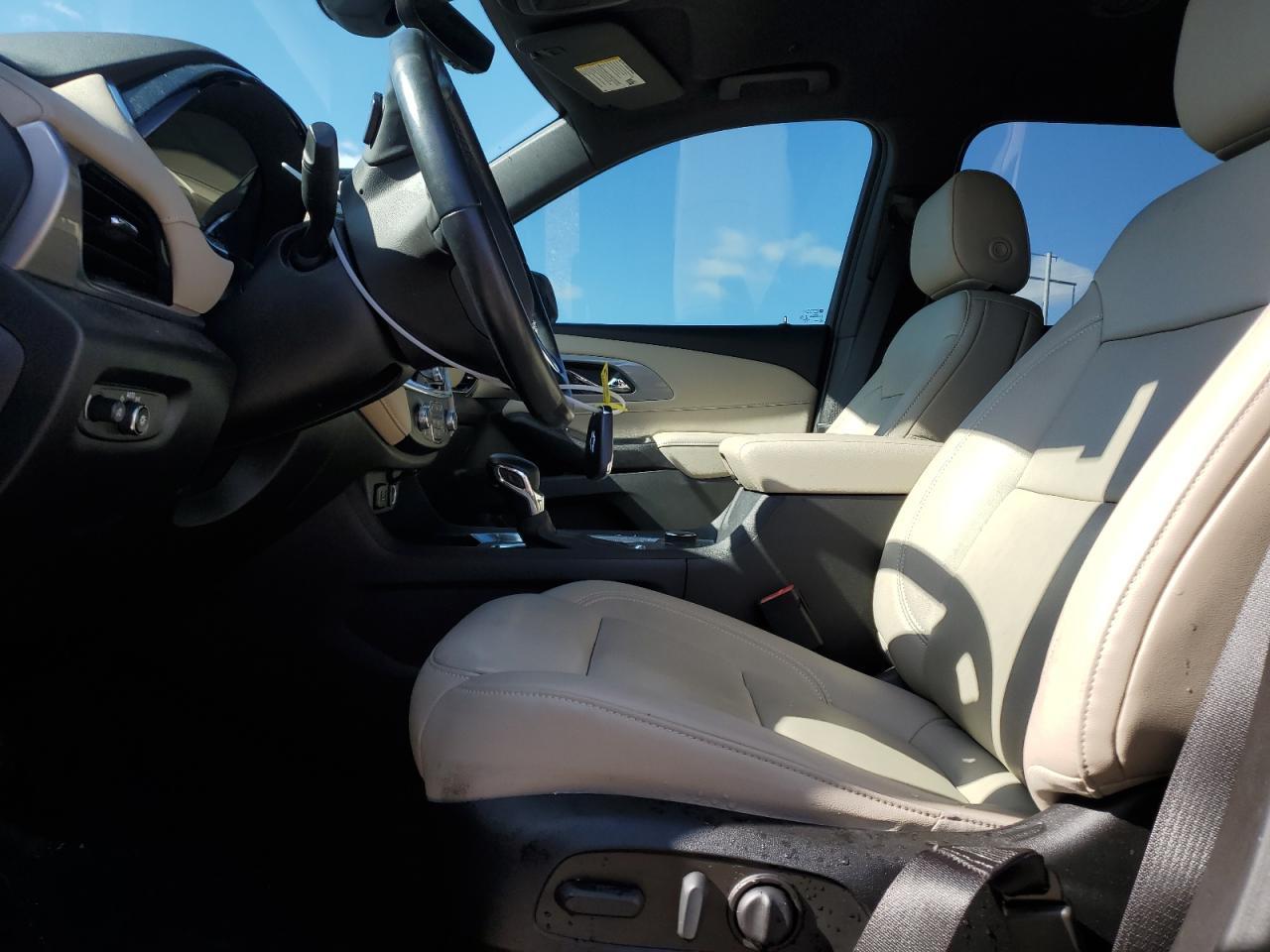 2023 CHEVROLET TRAVERSE L - Фото 7