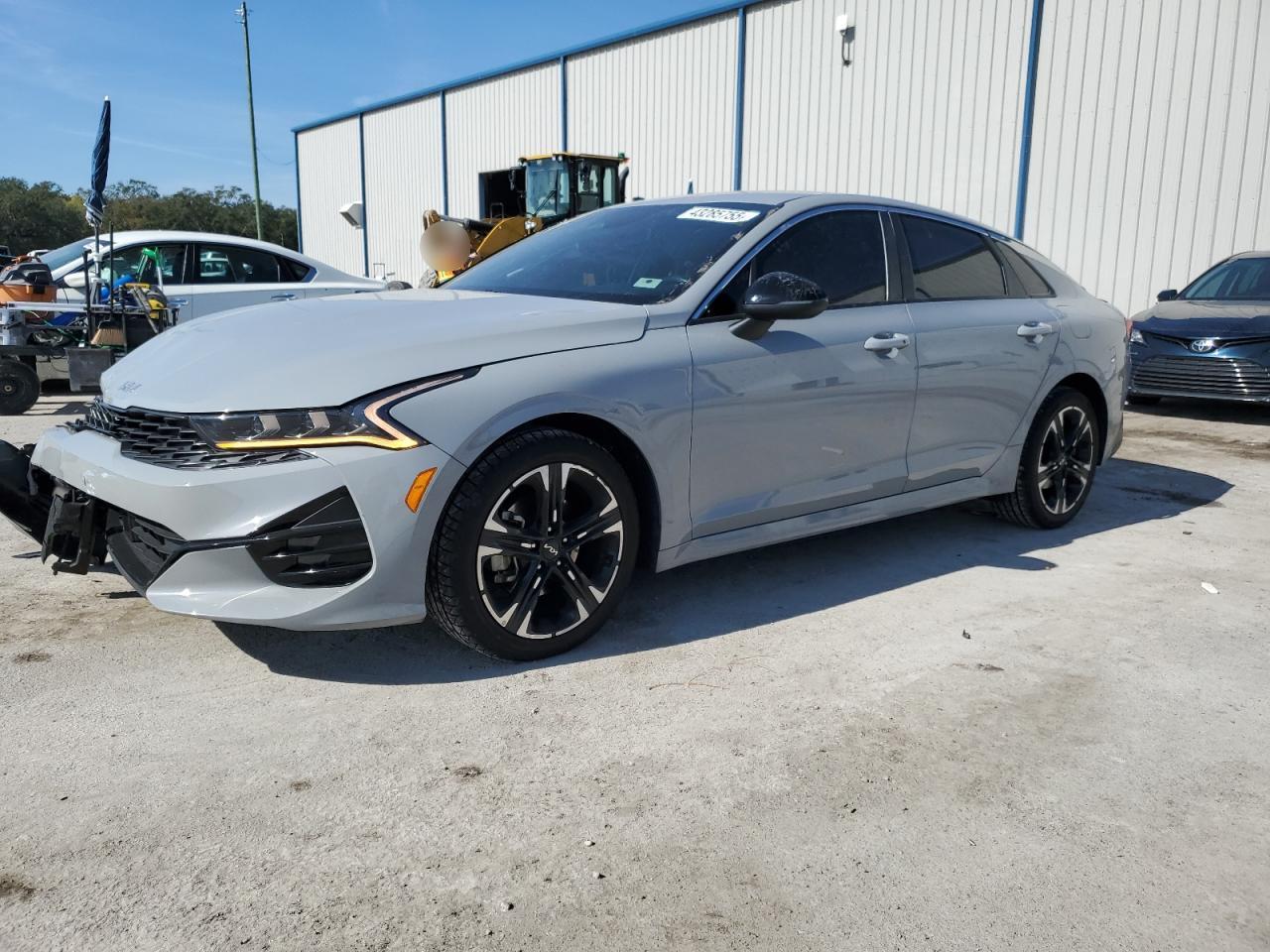 2023 KIA K5 GT LINE
