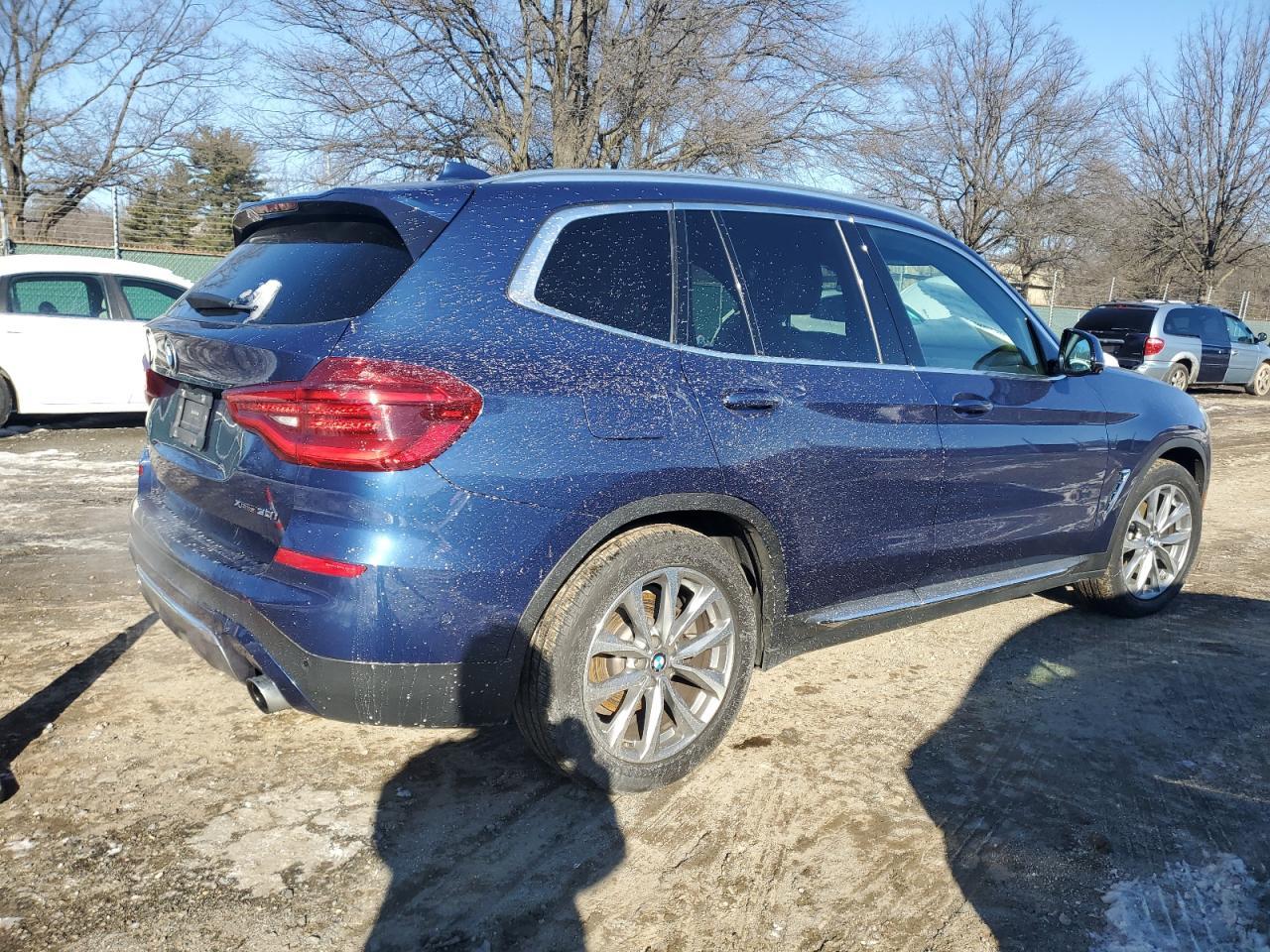 2019 BMW X3 XDRIVE3 - Image 3