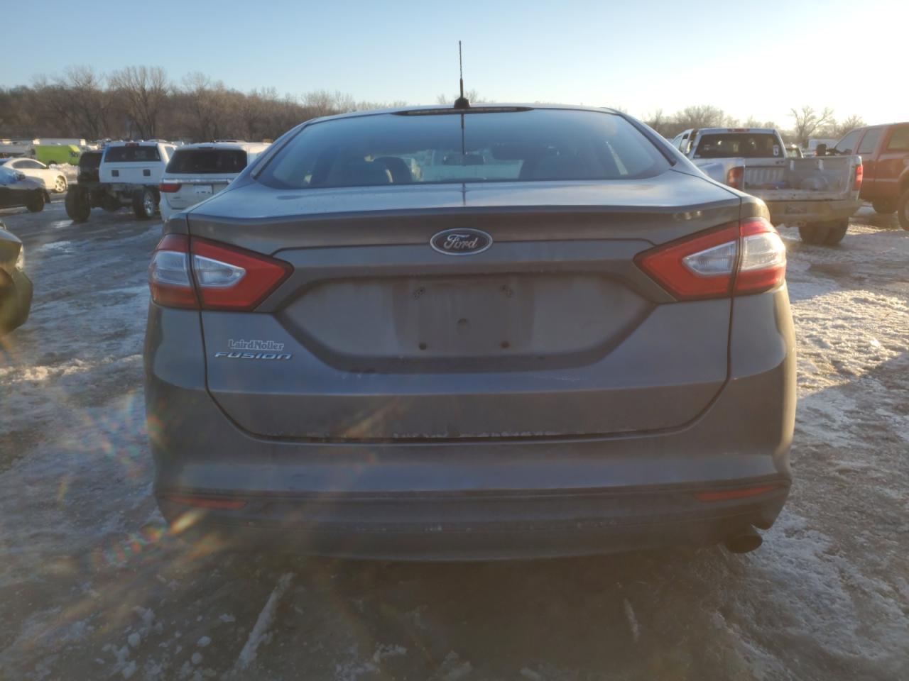 2014 FORD FUSION S - Image 6
