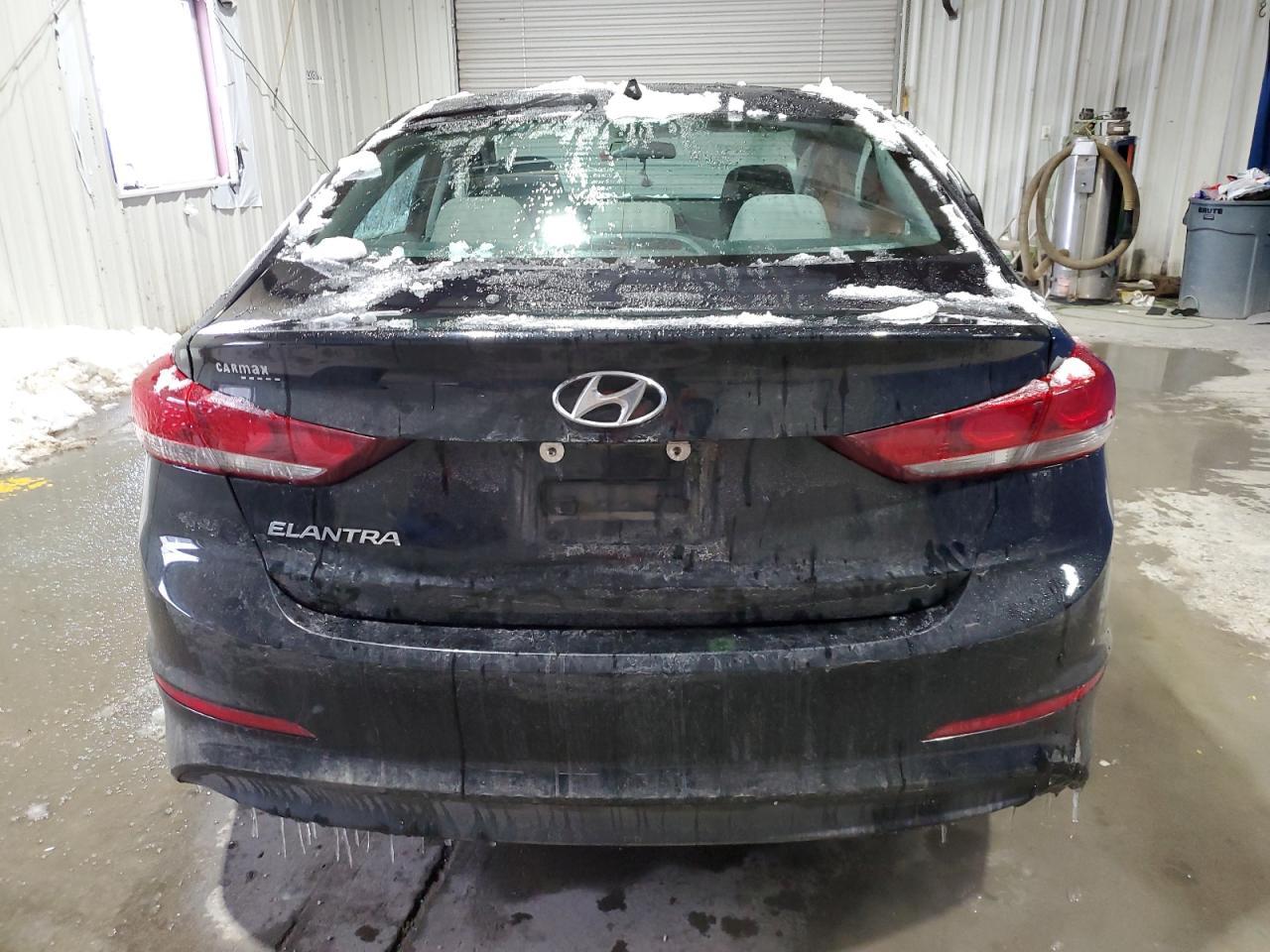 2017 HYUNDAI ELANTRA SE - Image 6