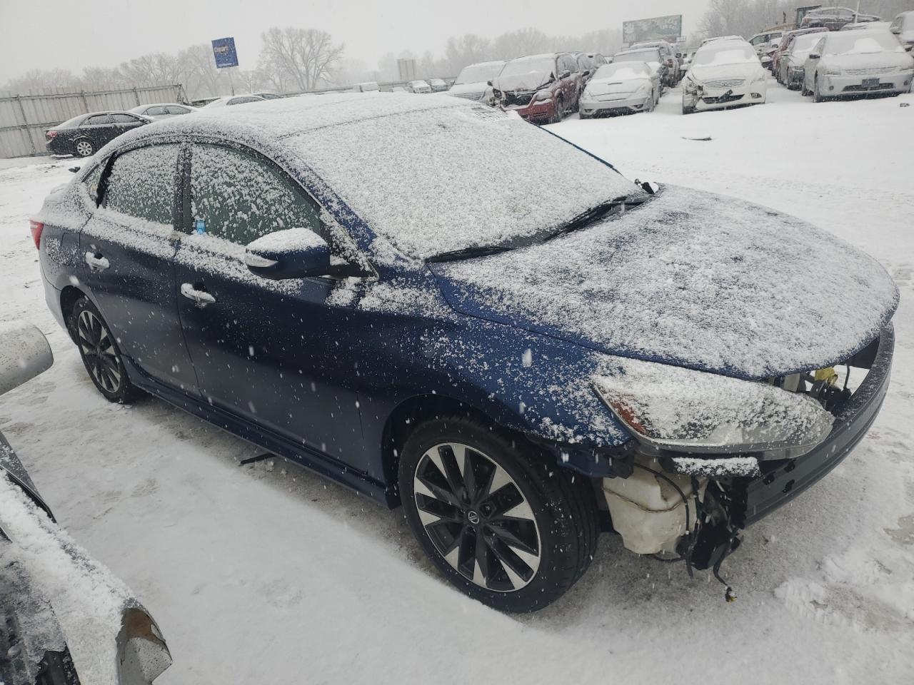2016 NISSAN SENTRA S - Фото 4