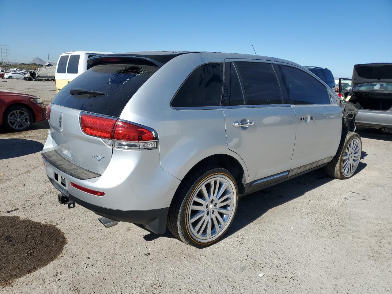 2013 LINCOLN MKX - Фото 3