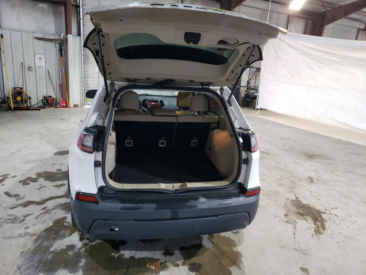 2019 JEEP CHEROKEE L - Image 6