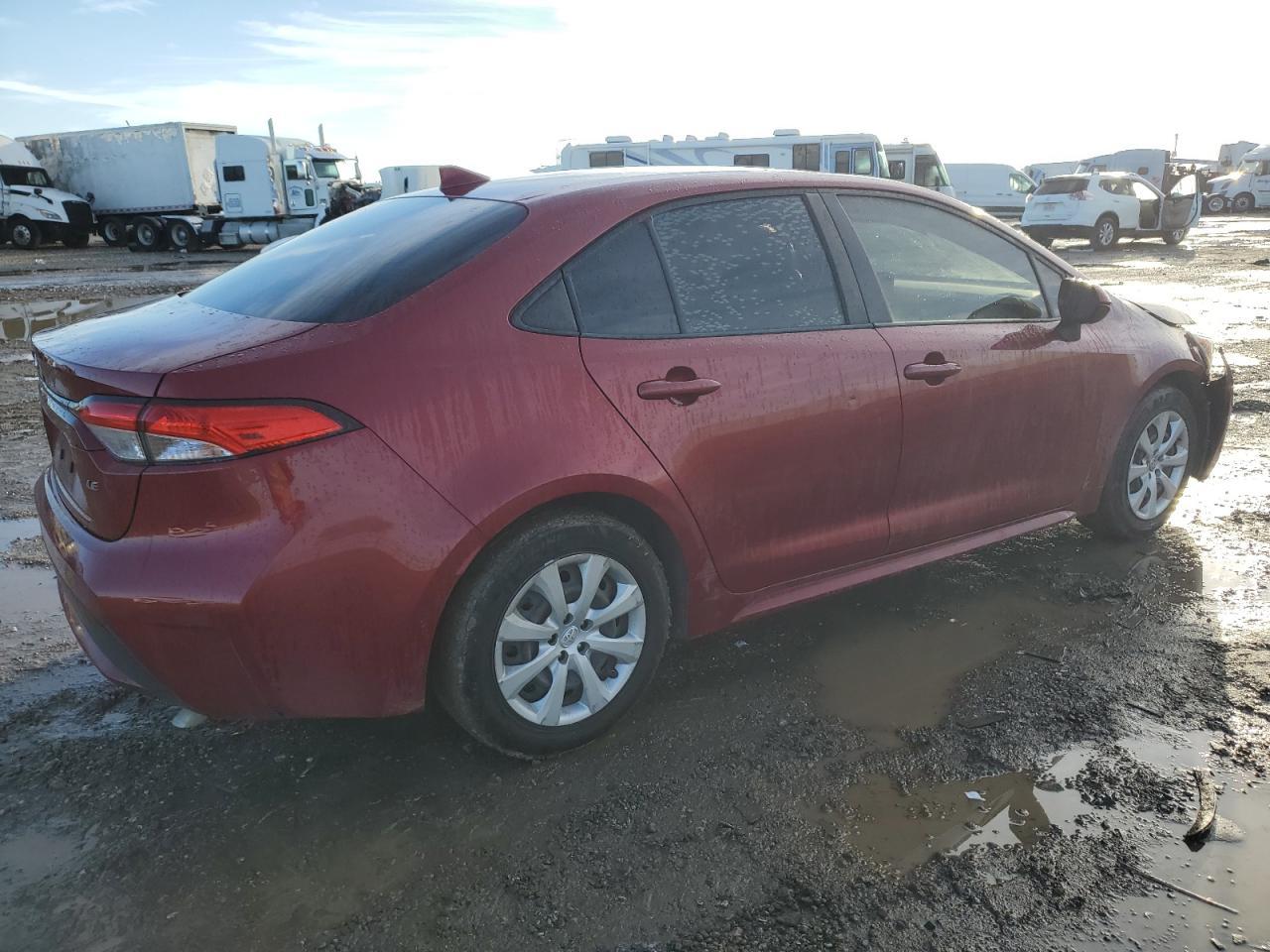 2022 TOYOTA COROLLA LE - Фото 3