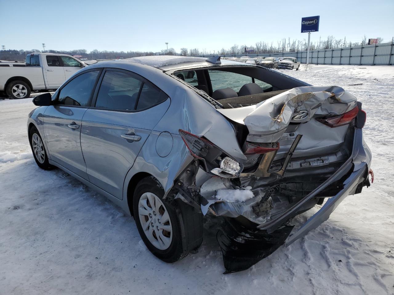 2017 HYUNDAI ELANTRA SE - Фото 2