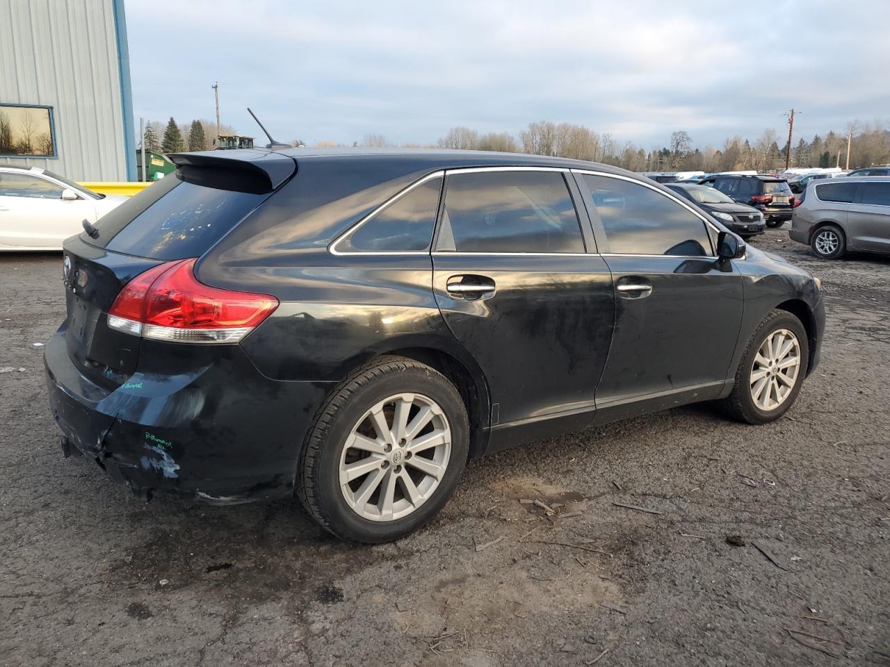 2011 TOYOTA VENZA - Image 3