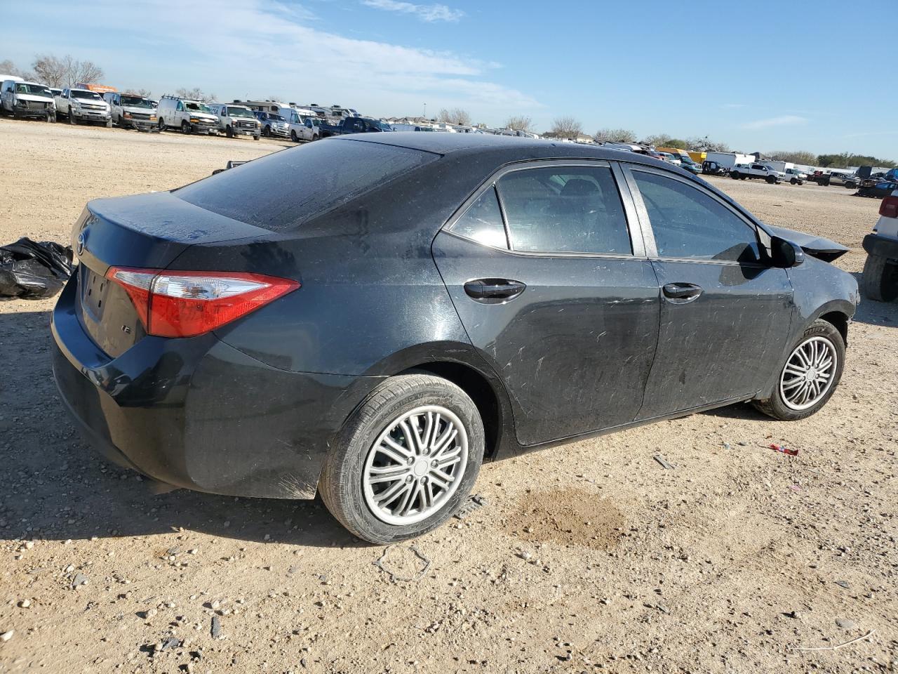 2015 TOYOTA COROLLA L - Image 3