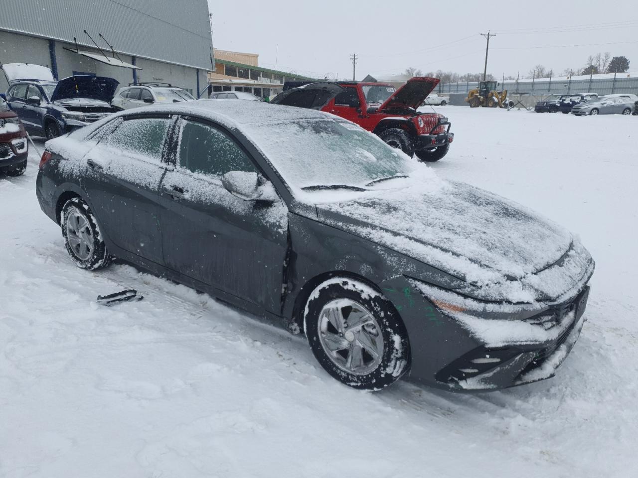 2024 HYUNDAI ELANTRA SE - Image 4