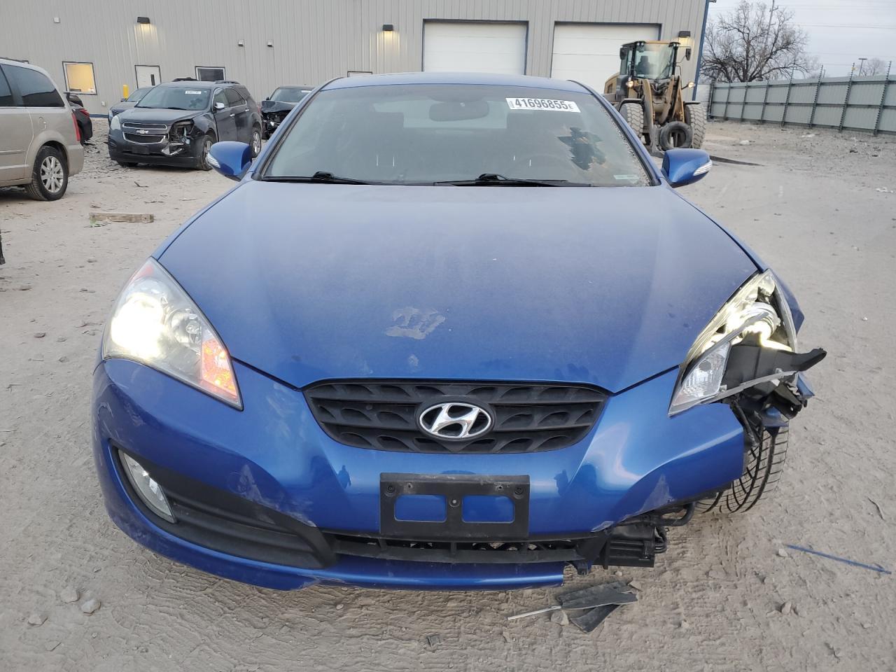 2011 HYUNDAI GENESIS CO - Image 5