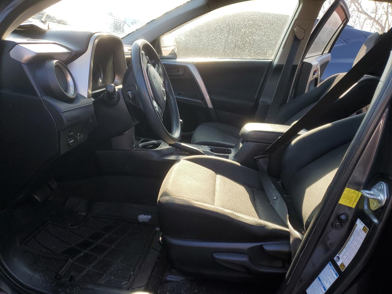 2017 TOYOTA RAV4 LE - Image 7