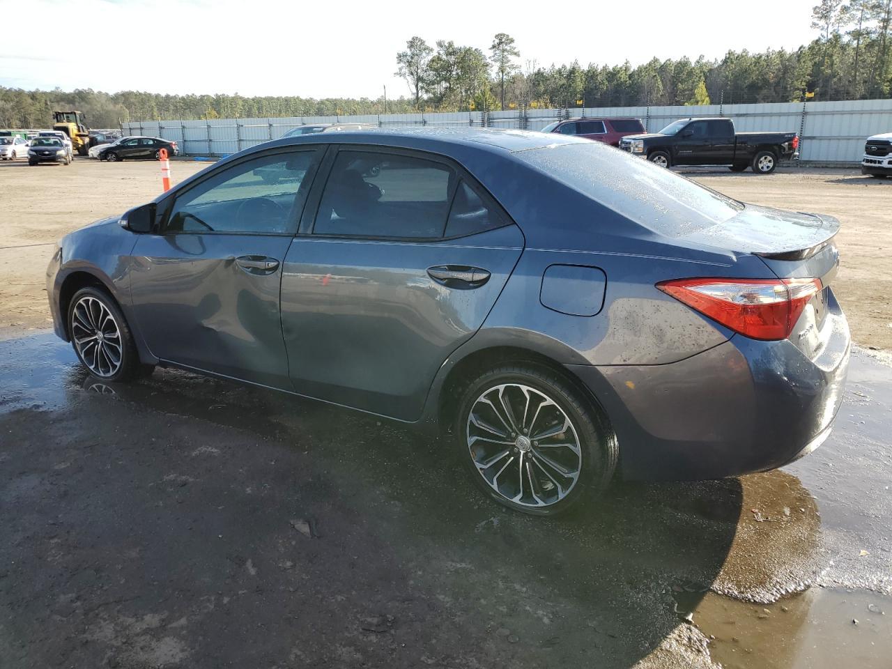 2015 TOYOTA COROLLA L - Фото 2