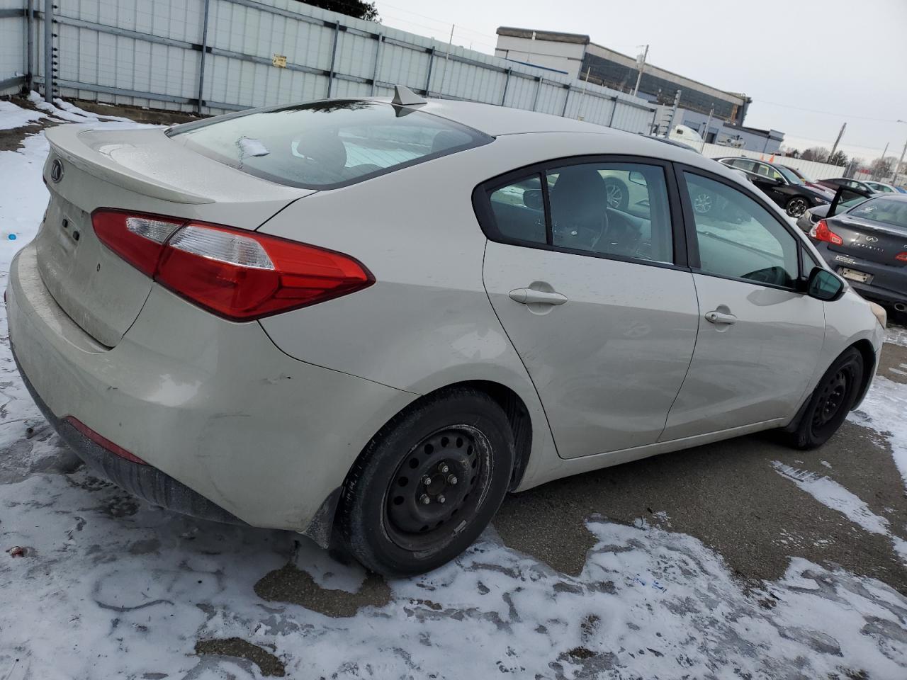 2015 KIA FORTE LX - Фото 3