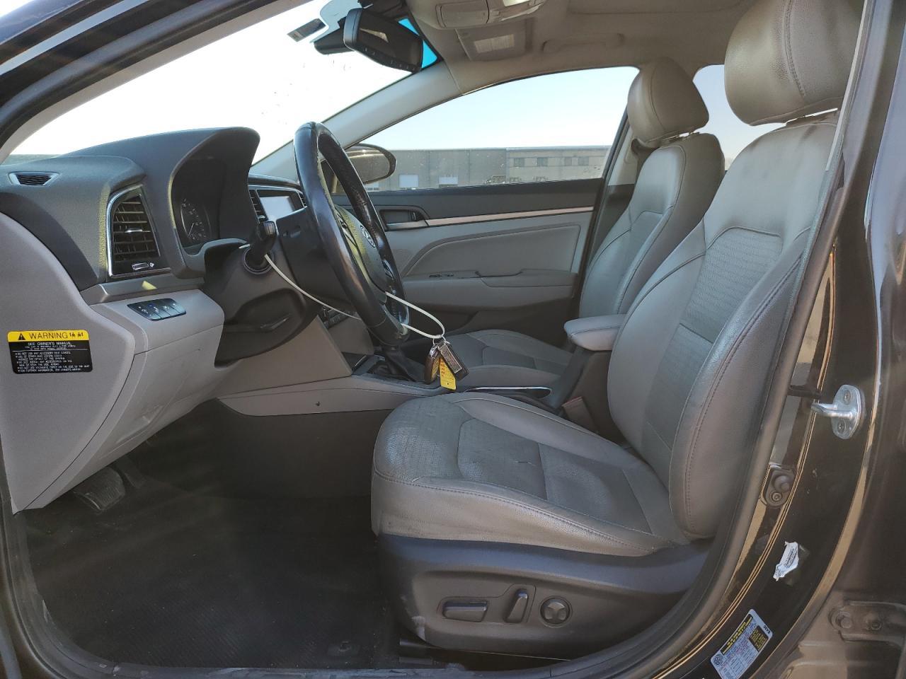 2017 HYUNDAI ELANTRA SE - Фото 7
