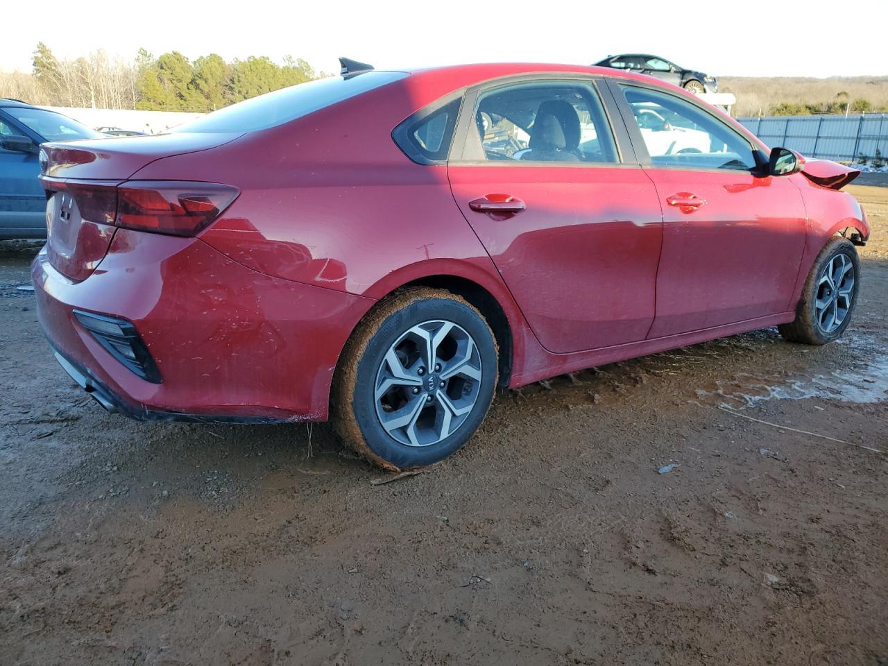 2021 KIA FORTE FE - Фото 3