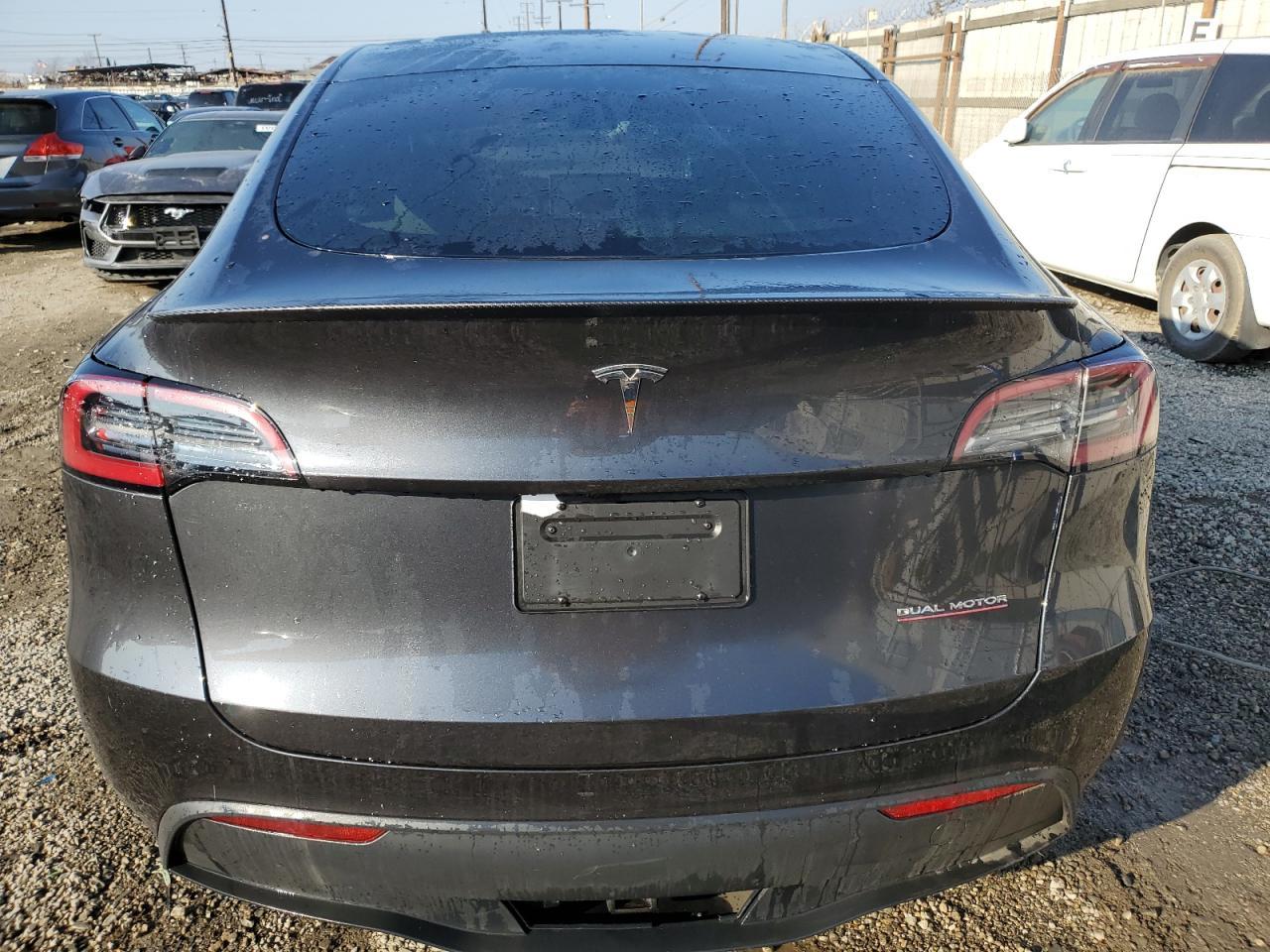 2024 TESLA MODEL Y - Image 6