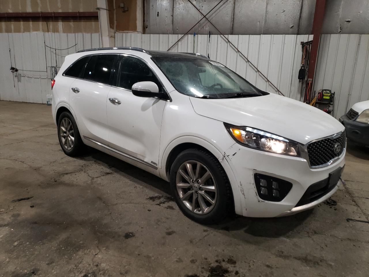 2016 KIA SORENTO SX - Image 4