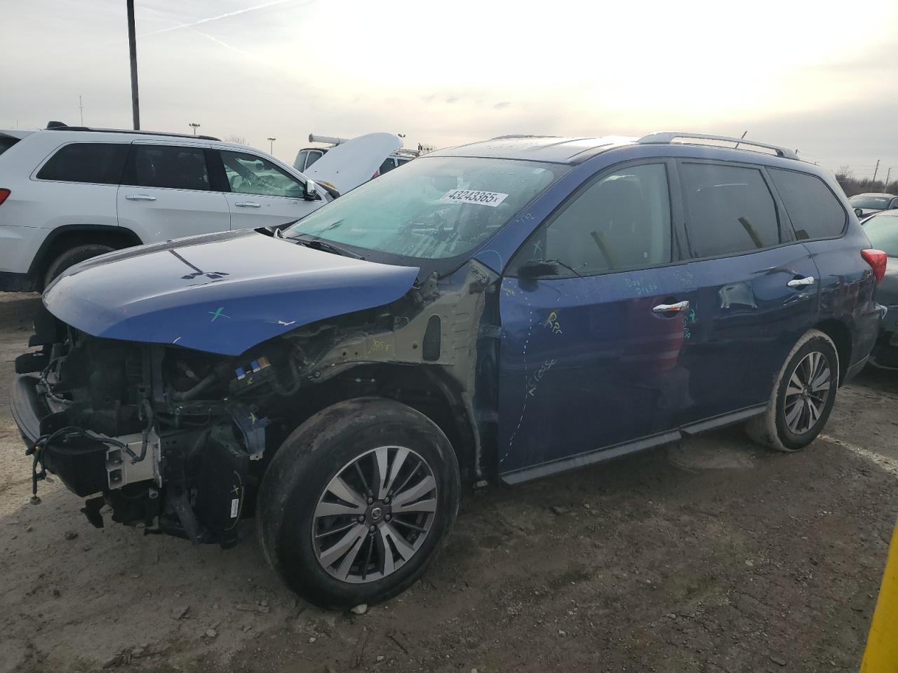 2018 NISSAN PATHFINDER