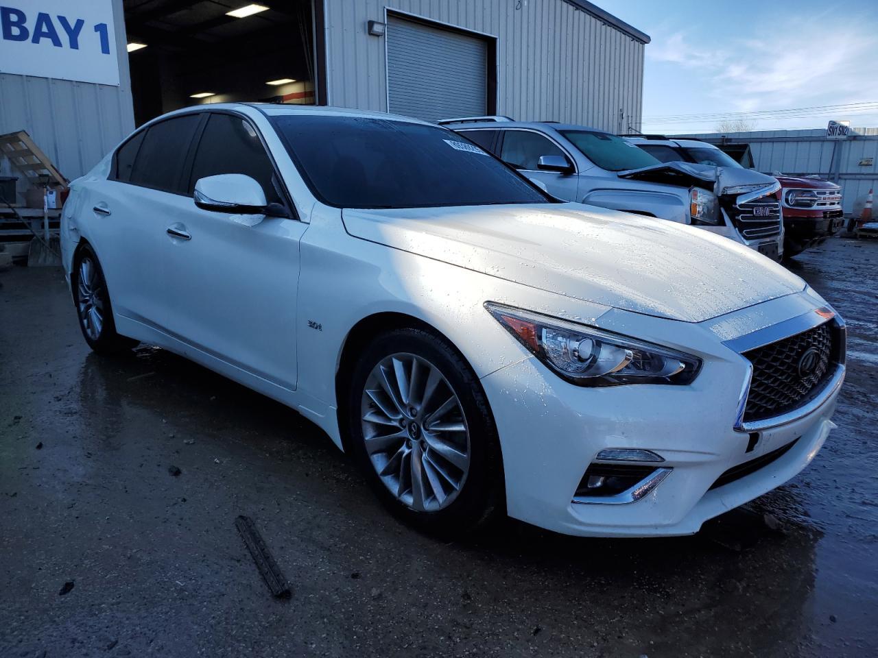 2018 INFINITI Q50 LUXE - Image 4