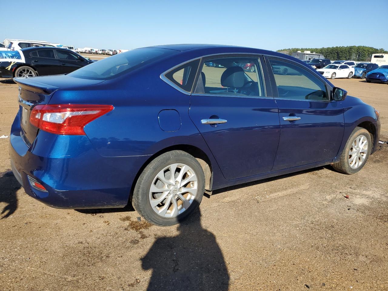 2017 NISSAN SENTRA S - Фото 3