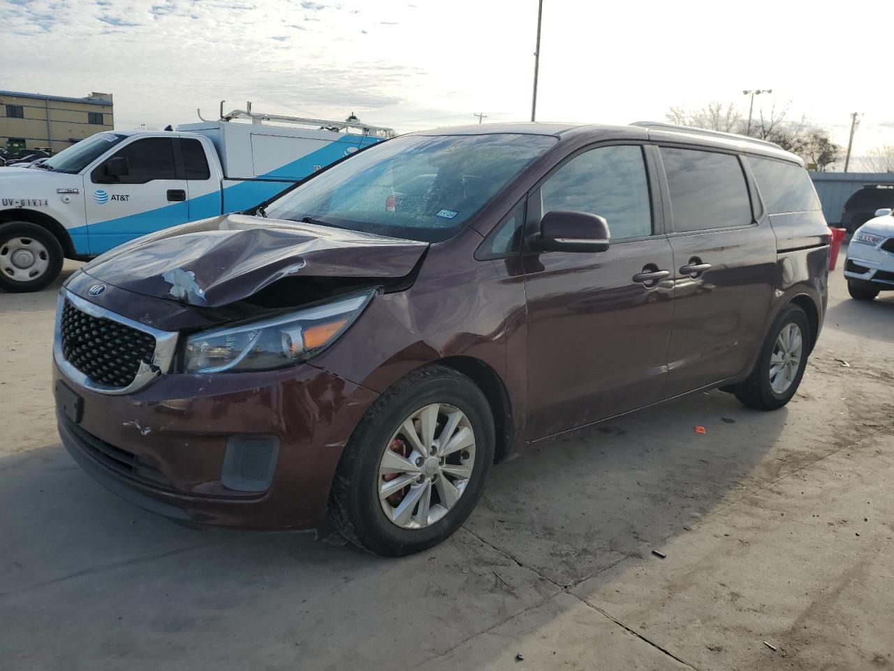 2016 KIA SEDONA LX