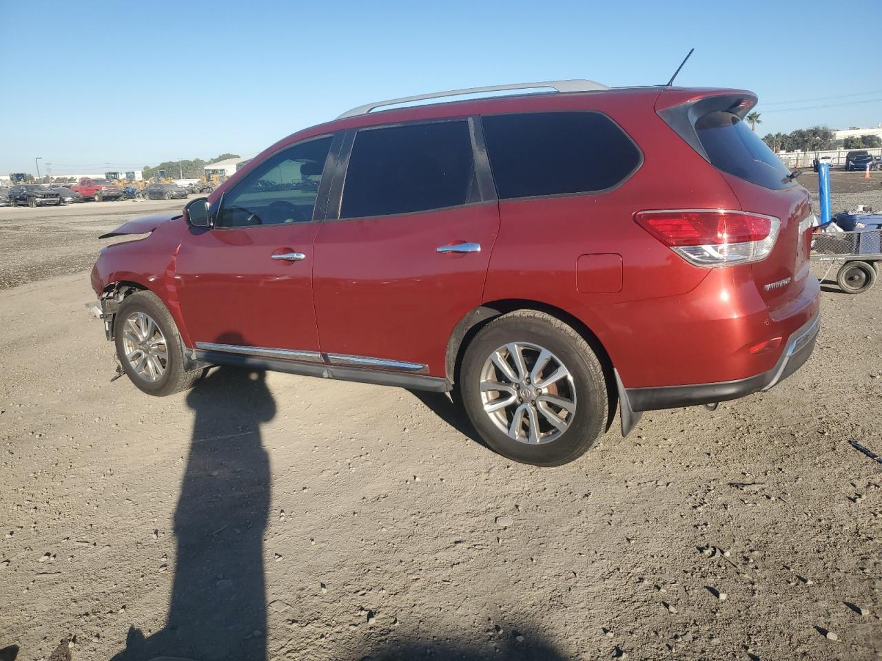 2013 NISSAN PATHFINDER - Image 2