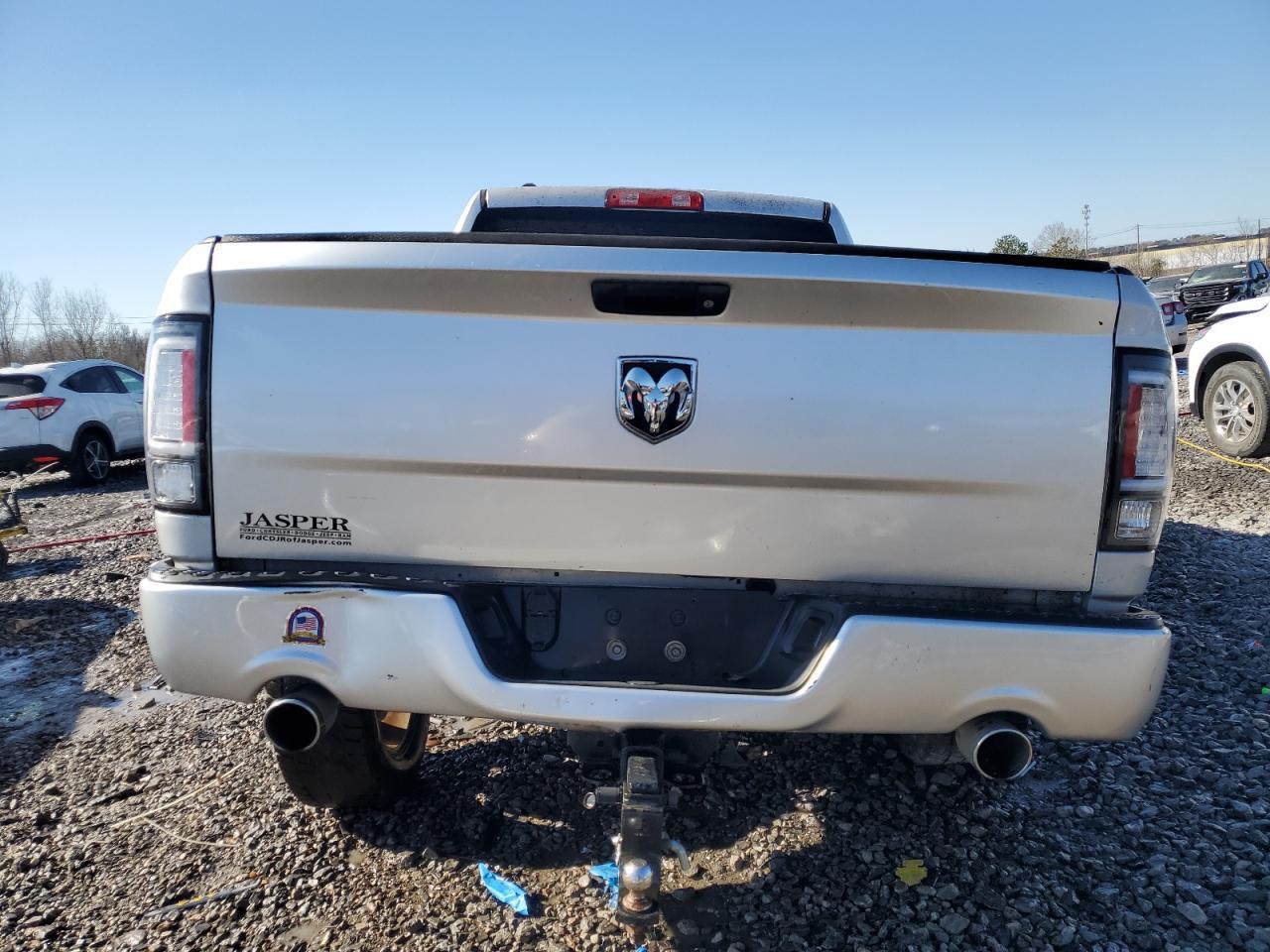 2014 RAM 1500 ST - Фото 6