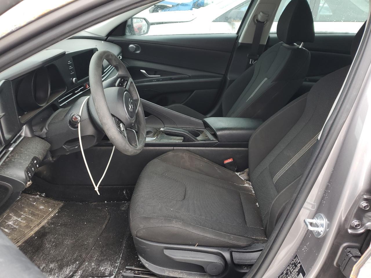 2023 HYUNDAI ELANTRA SE - Image 7