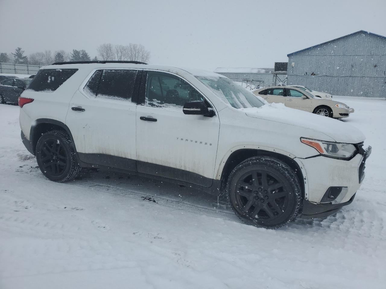 2021 CHEVROLET TRAVERSE L - Фото 4