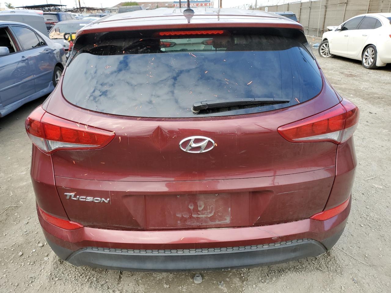 2016 HYUNDAI TUCSON SE - Фото 6