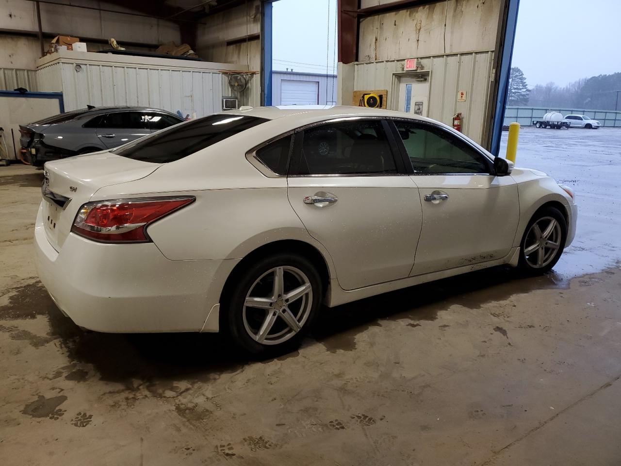 2015 NISSAN ALTIMA 2.5 - Фото 3