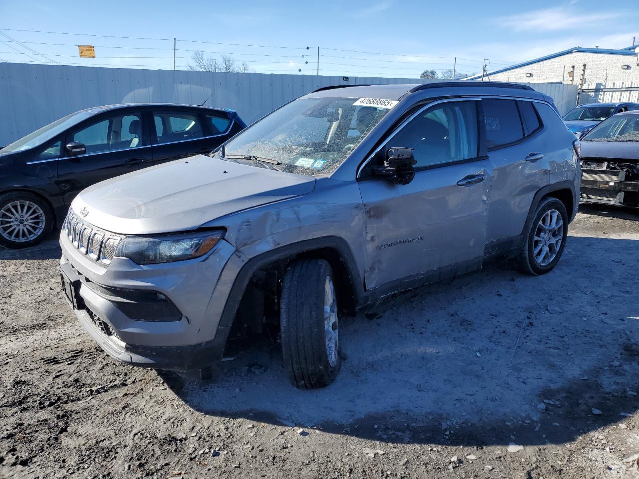 2022 JEEP COMPASS LA
