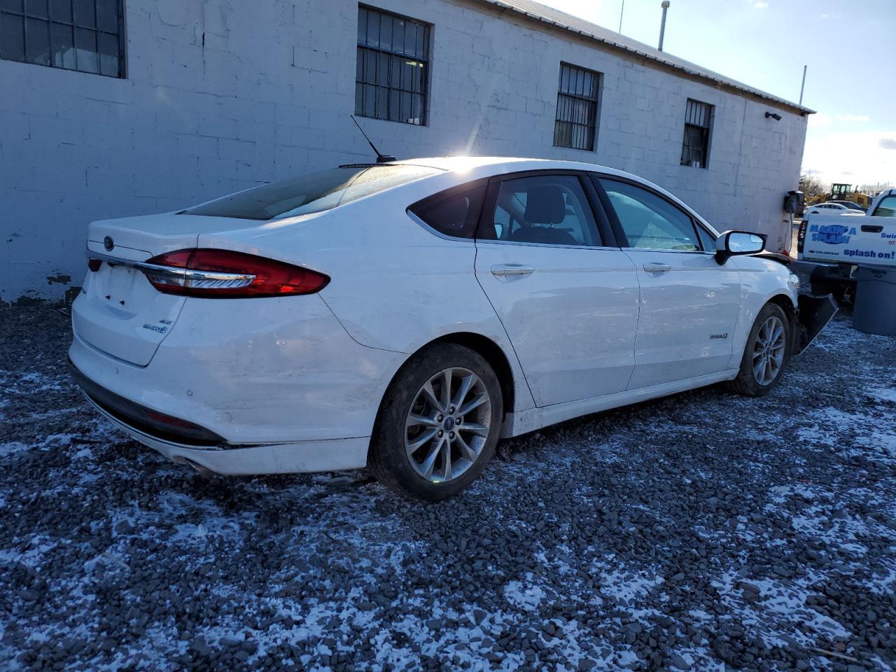 2017 FORD FUSION SE - Фото 3