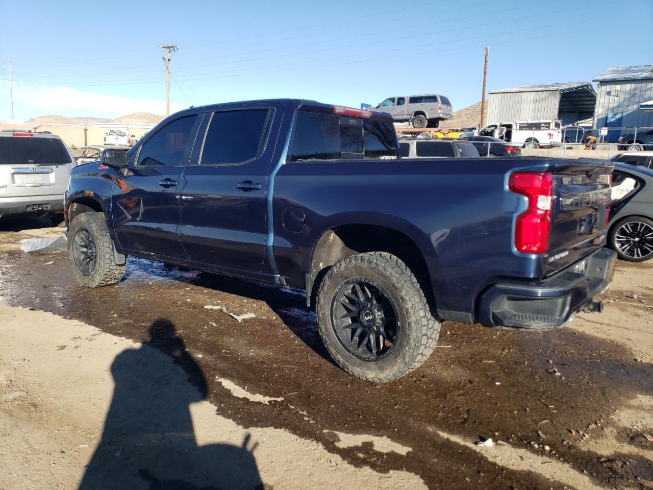 2020 CHEVROLET SILVERADO - Image 2