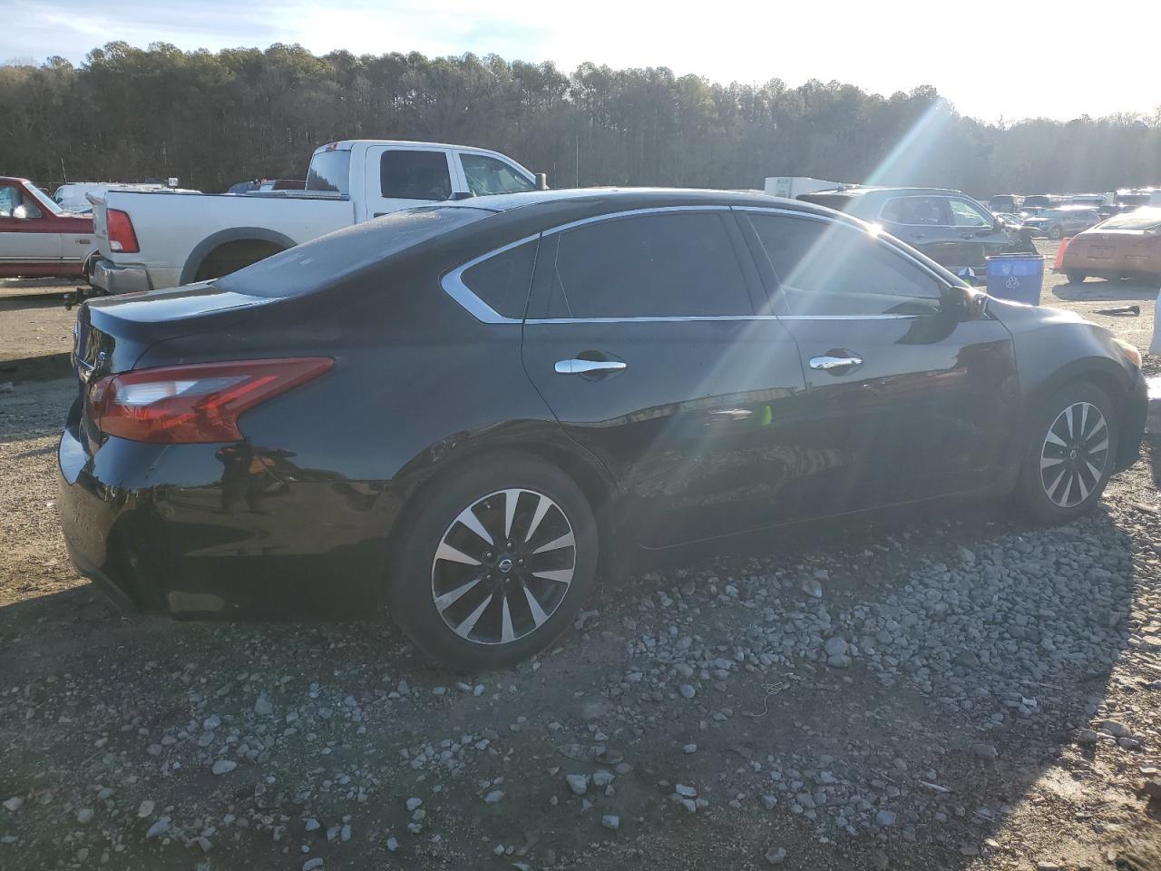 2018 NISSAN ALTIMA 2.5 - Фото 3