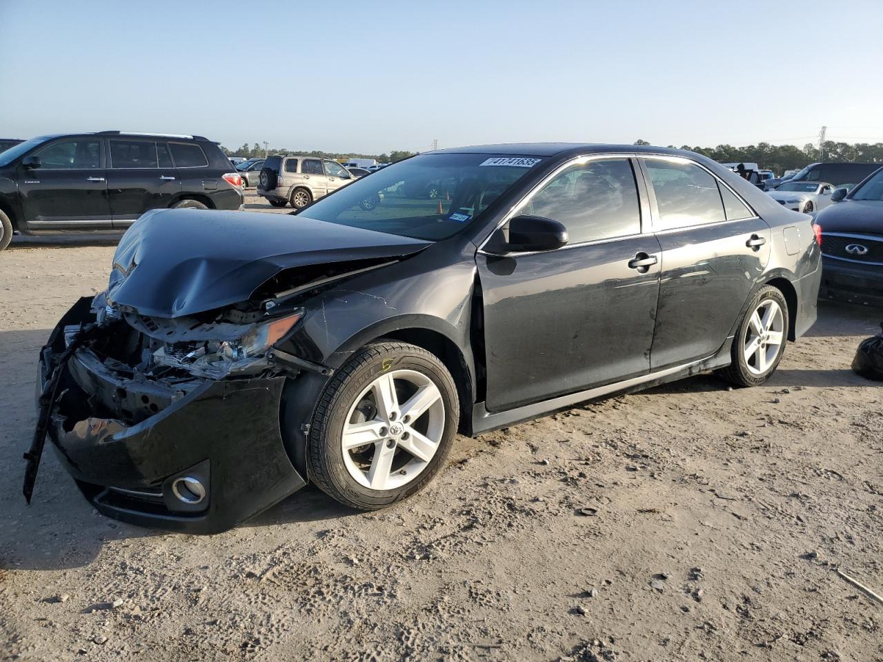 2014 TOYOTA CAMRY L