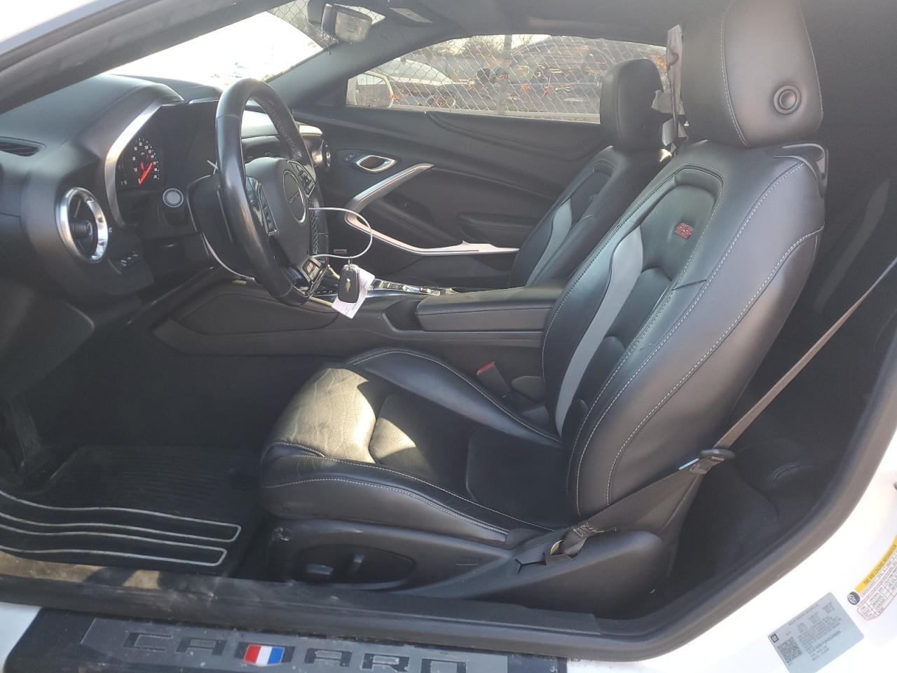 2019 CHEVROLET CAMARO SS - Image 7