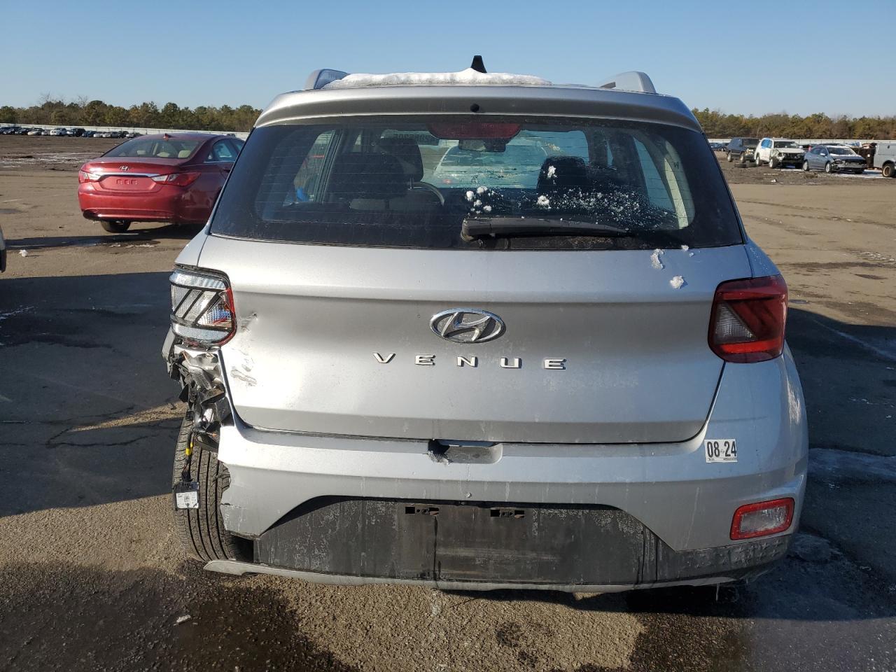 2022 HYUNDAI VENUE SEL - Фото 6