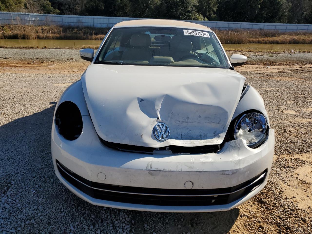 2014 VOLKSWAGEN BEETLE - Фото 5